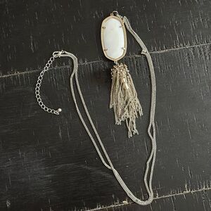 Kendra Scott Rayne Long White MOP Pendant Necklace Gold Tassel​​